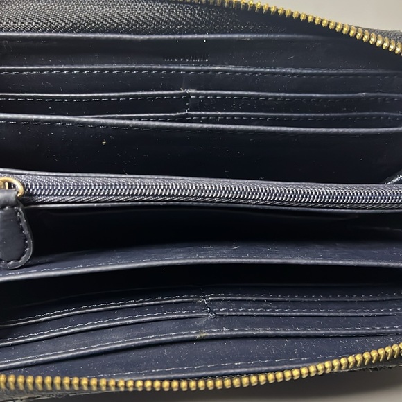 Love Moschino Zippered Wallet - Picture 7 of 7